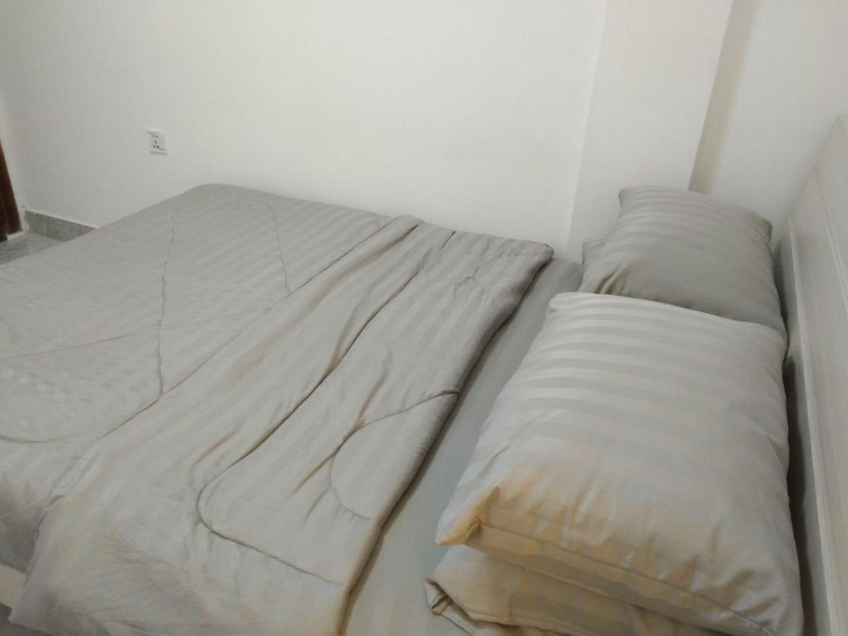 Ppt Guesthouse Σίχανουκβιλ Εξωτερικό φωτογραφία